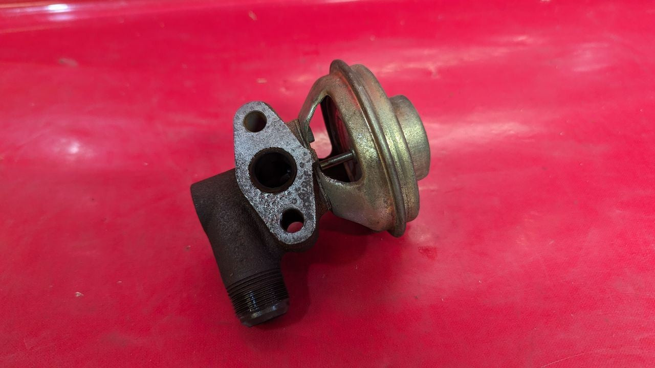 1998-2004 Nissan 1998-2000 Infiniti V6 Exhaust Gas Recirculation EGR Valve