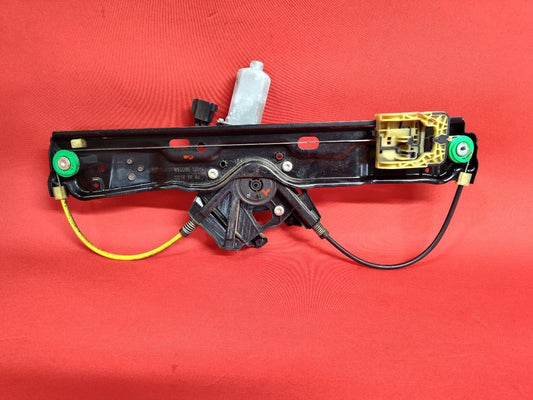 12-19 Range Rover Evoque REAR RIGHT PASSENGER Window Regulator & Motor
