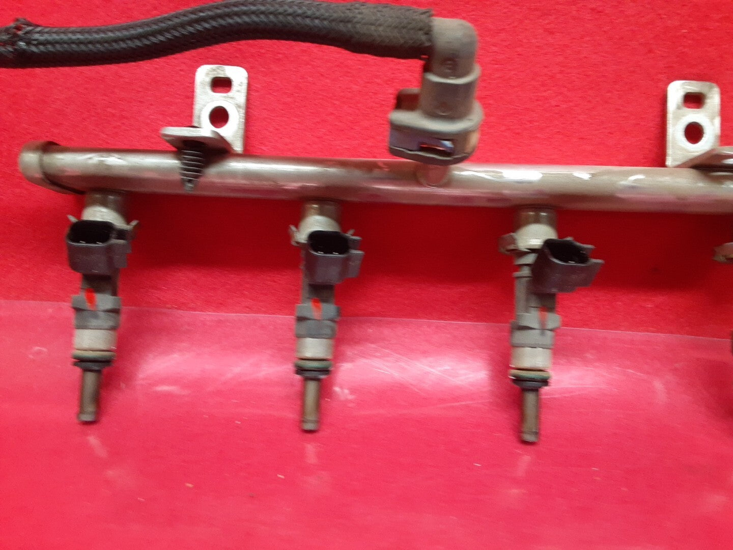 2012 - 2019 Mopar Dodge Dart Fiat 500 1.4L Fuel Rail Ramp W / Injectors