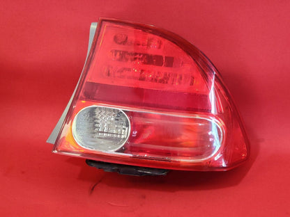 2006-2008 Honda Civic SEDAN Body Quarter Mounted RIGHT PASSENGER Tail Light Lamp