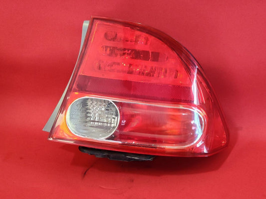 2006-2008 Honda Civic SEDAN Body Quarter Mounted RIGHT PASSENGER Tail Light Lamp