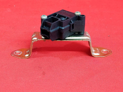 2001-2004 Mazda Tribute / Escape Mariner Fuel Inertia Cutoff Cut-Off Switch