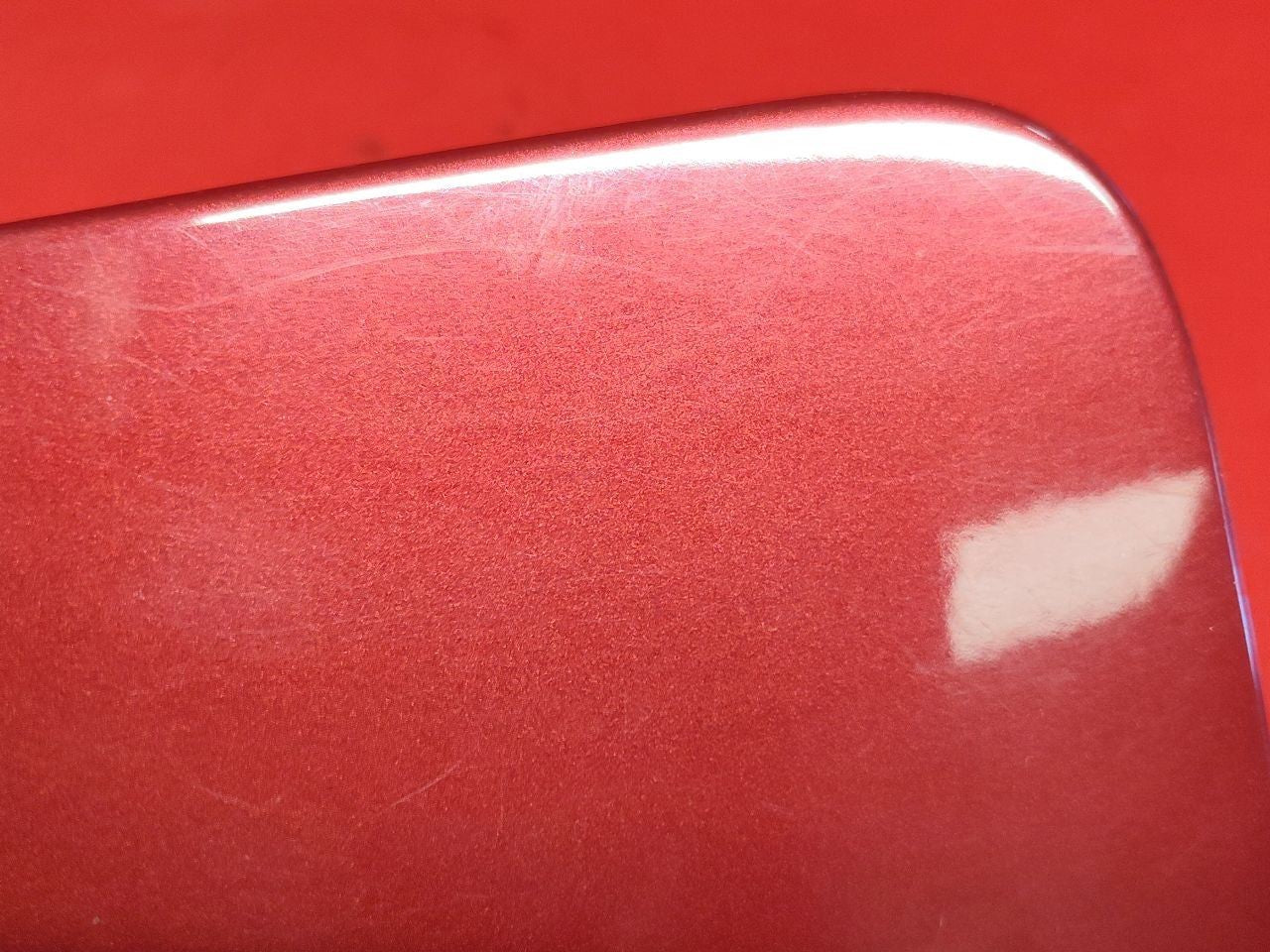 2015-2019 Hyundai Sonata GDI Gas Fuel Filler Door Lid - TR Venetian Red Pearl