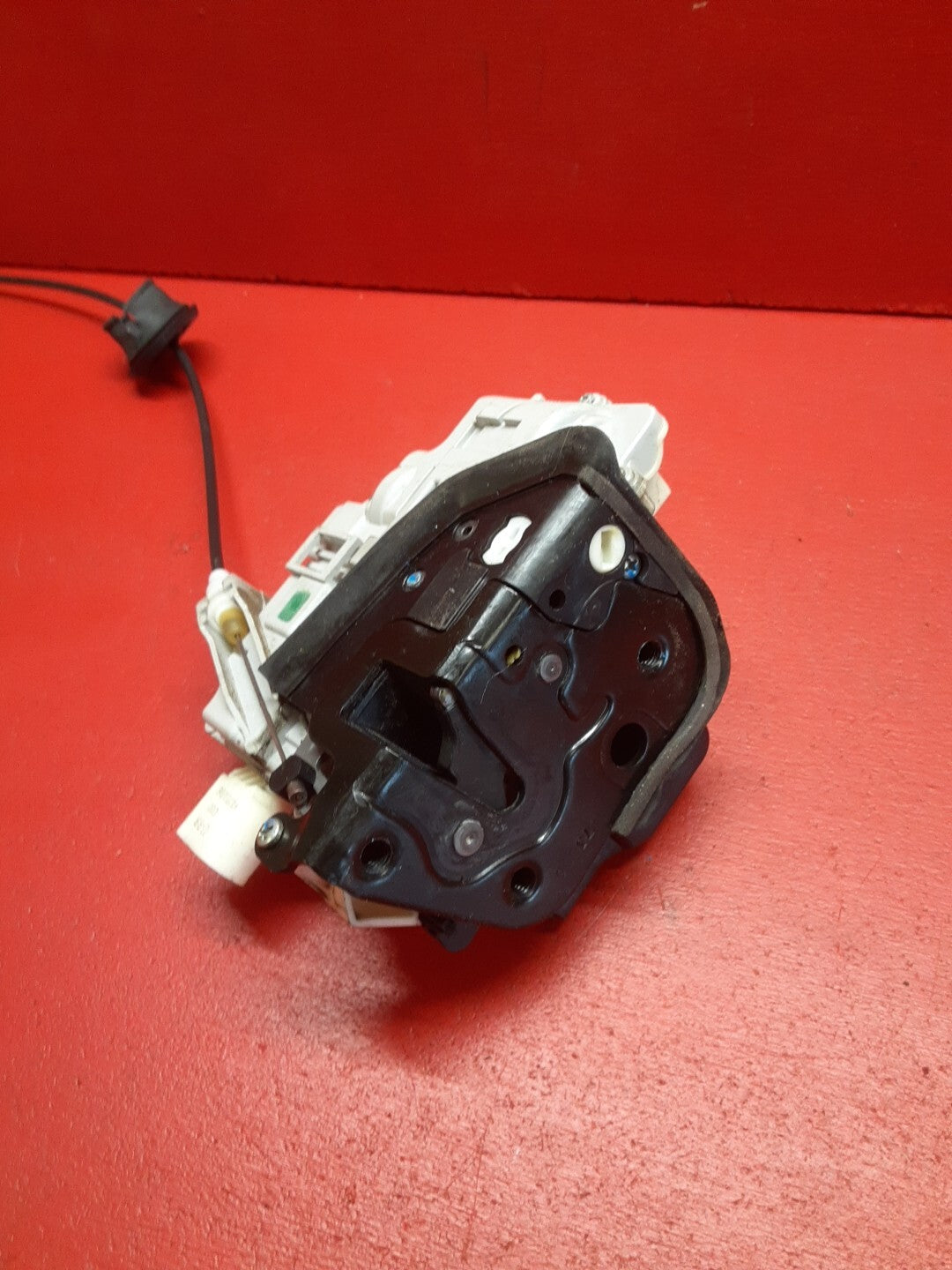 2003-2009 Audi A4 Quattro S4 RS4 FRONT RIGHT PASSENGER Door Latch Lock Actuator