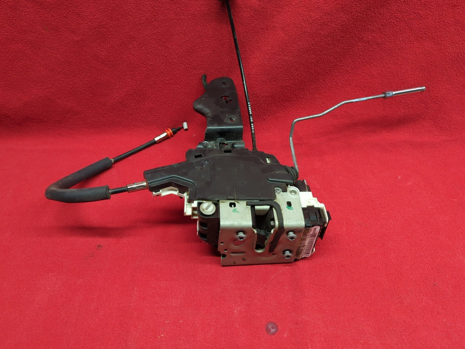 2011 - 2019 Dodge Journey REAR RIGHT PASSENGER Door Latch Lock Actuator