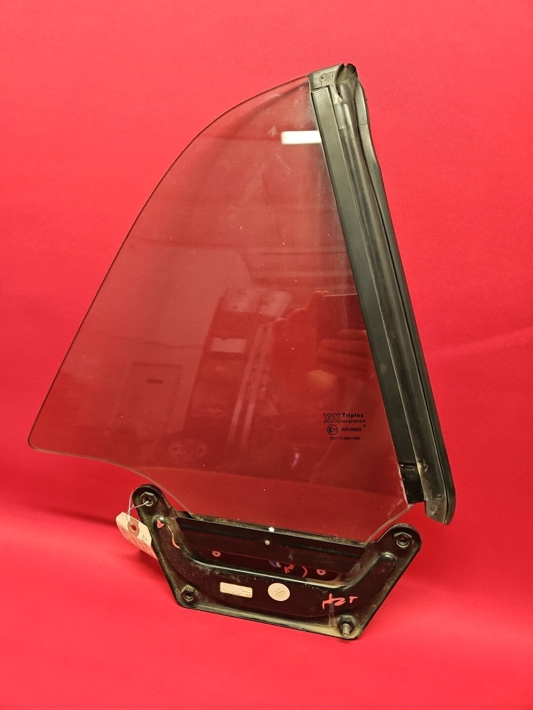 1997-2006 Jaguar XK8 X100 XKR Convertible Pass Right Rear Window Glass OEM