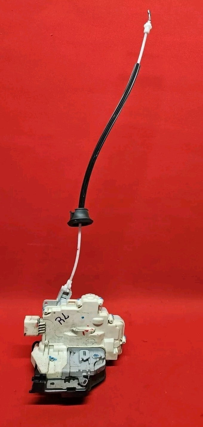 2007 - 2015 Audi Q7 Left Driver Rear Door Latch Lock Actuator 3C4-839-015-D