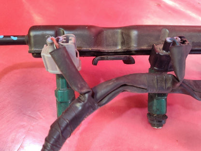 2001-2003 Toyota Prius Fuel Injector Rail Ramp w/ Injectors 23814-21040