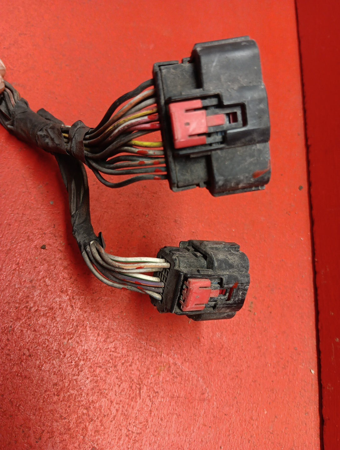 2006 Dodge Durango Power Distribution Fuse Relay Box PIGTAILS ONLY