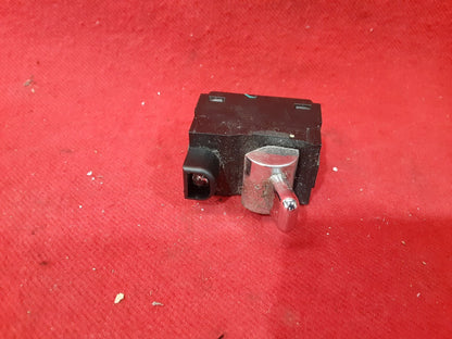 1997 1998 1999 Cadillac Deville Heated Seat Switch 