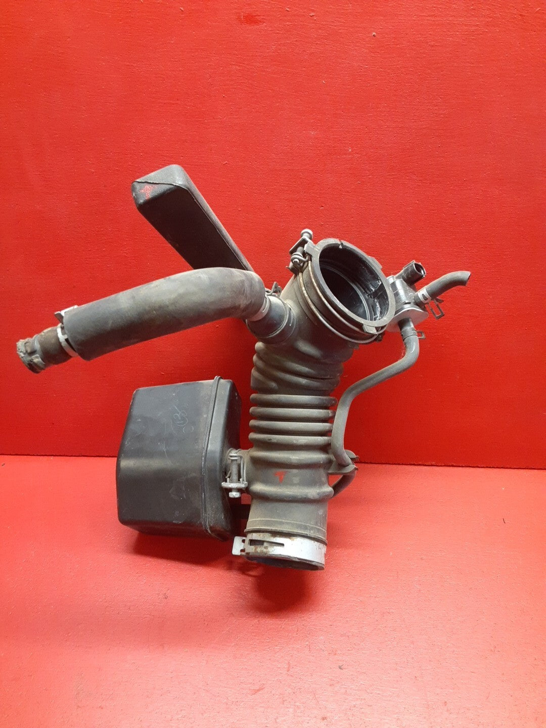 2007-2011 Toyota Camry 2.4L Intake Air Tube Assembly 17881-0H090