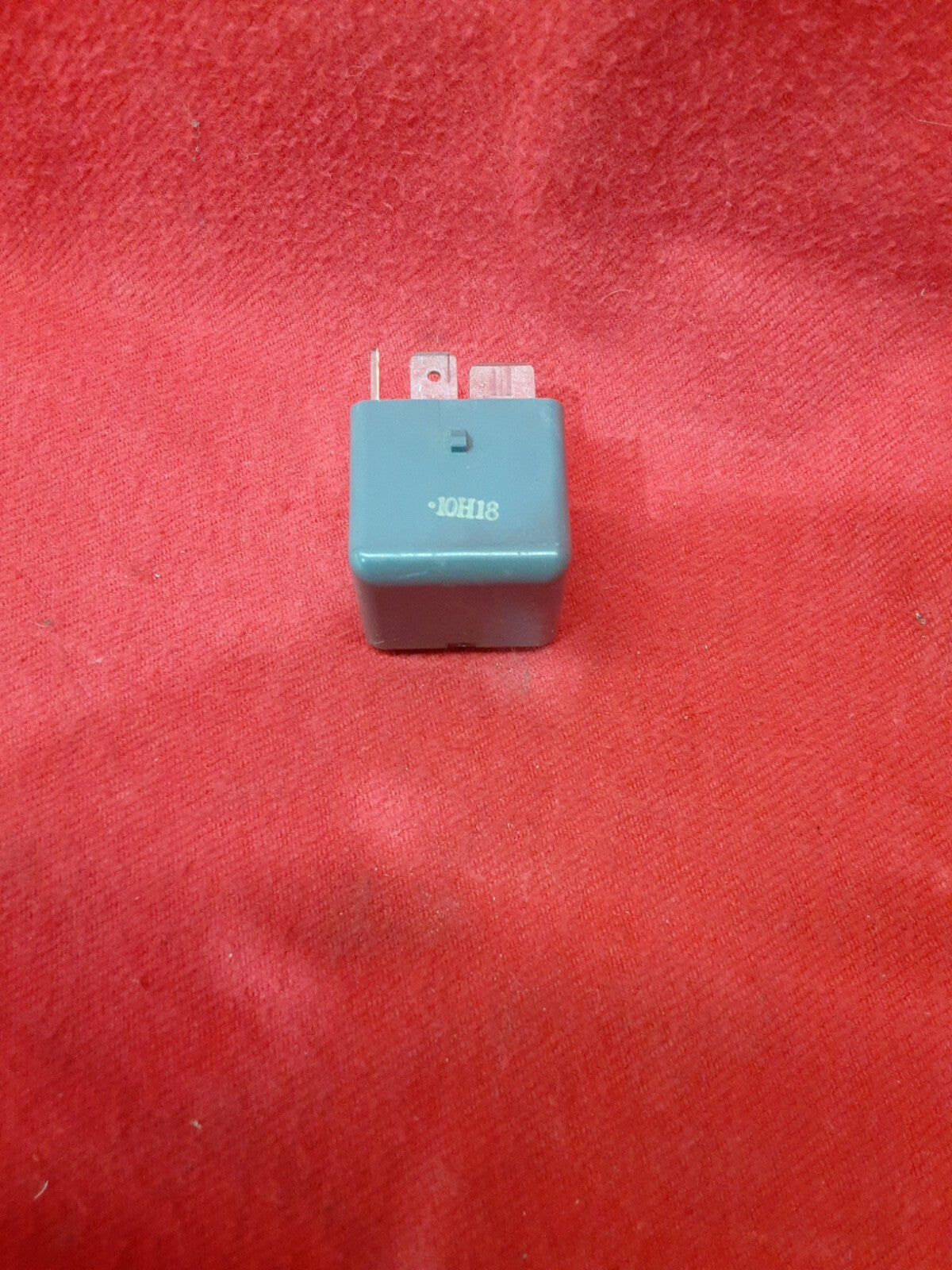 Toyota / Lexus / Scion - 90987-02025 / 156700-2540 Relay - Gray
