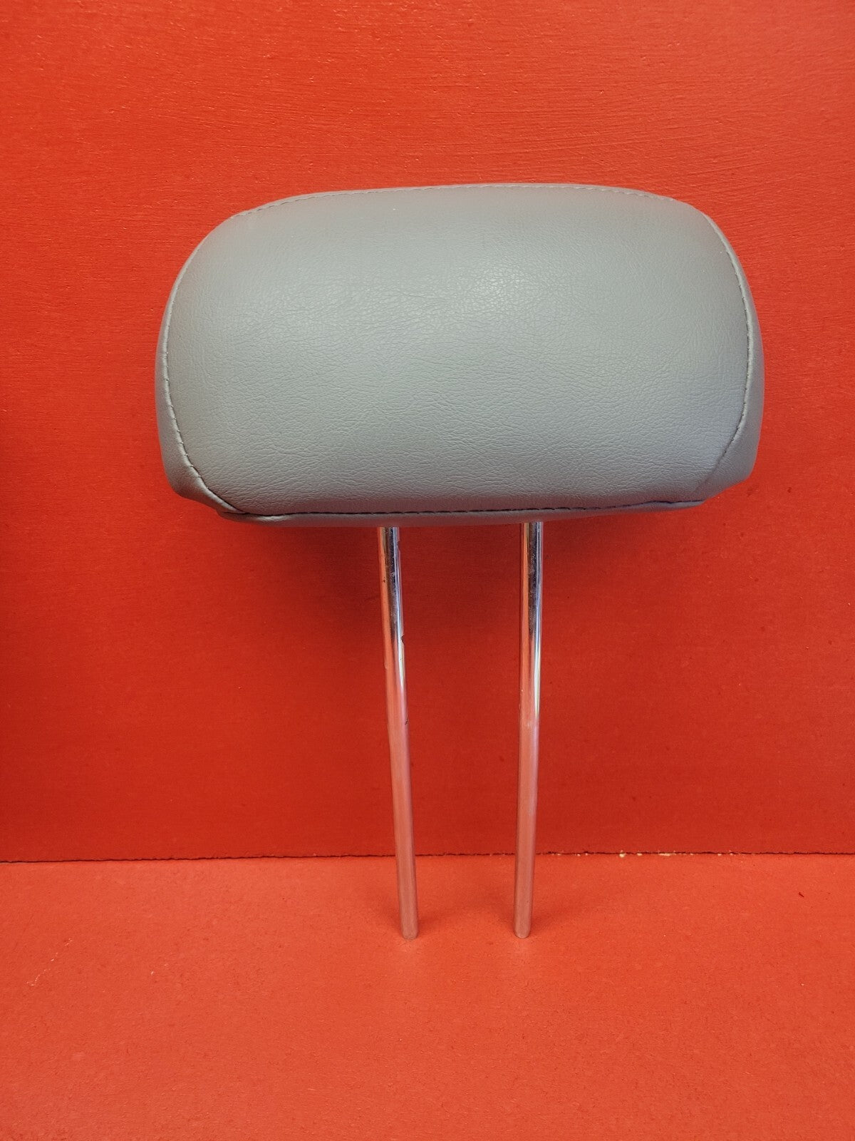 2004 2005 2006 Acura MDX Rear Headrest Gray Leather - SET OF 3 GRAY