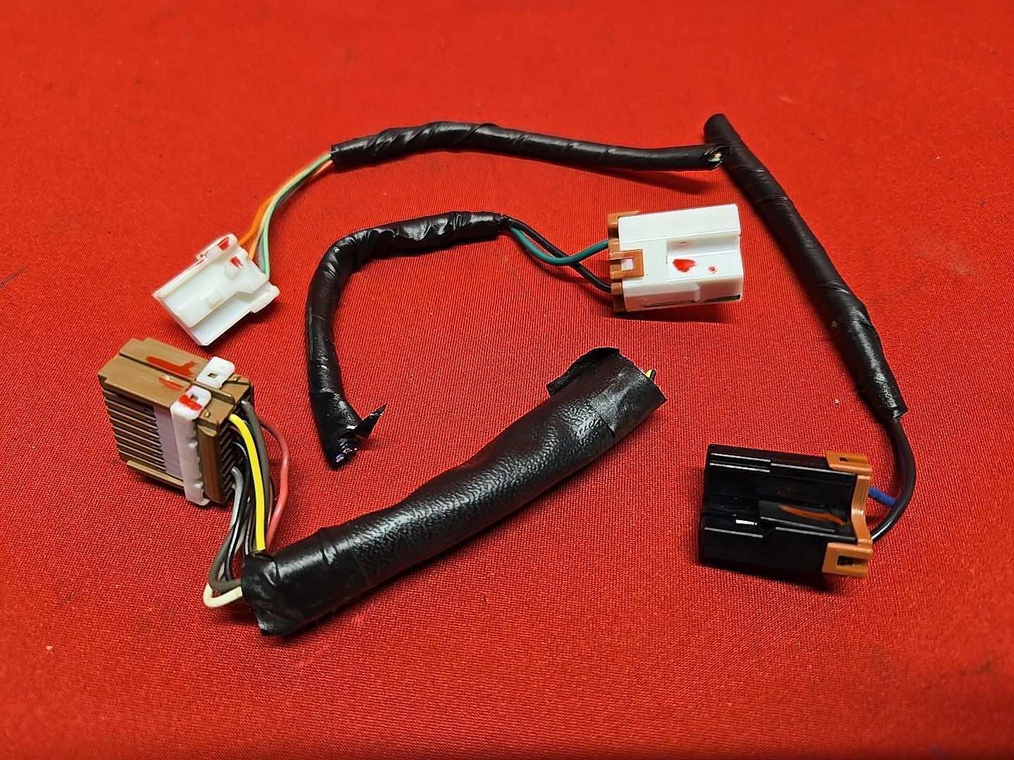 2011 Kia Sorento Center Dash Auxiliary USB Port Dual 12v Plug - PIGTAIL WIRES
