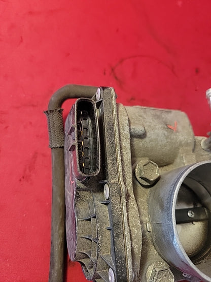 05-15 Toyota Camry Corolla Matrix RAV 4 Solara Throttle Body Unit 22030-0H031