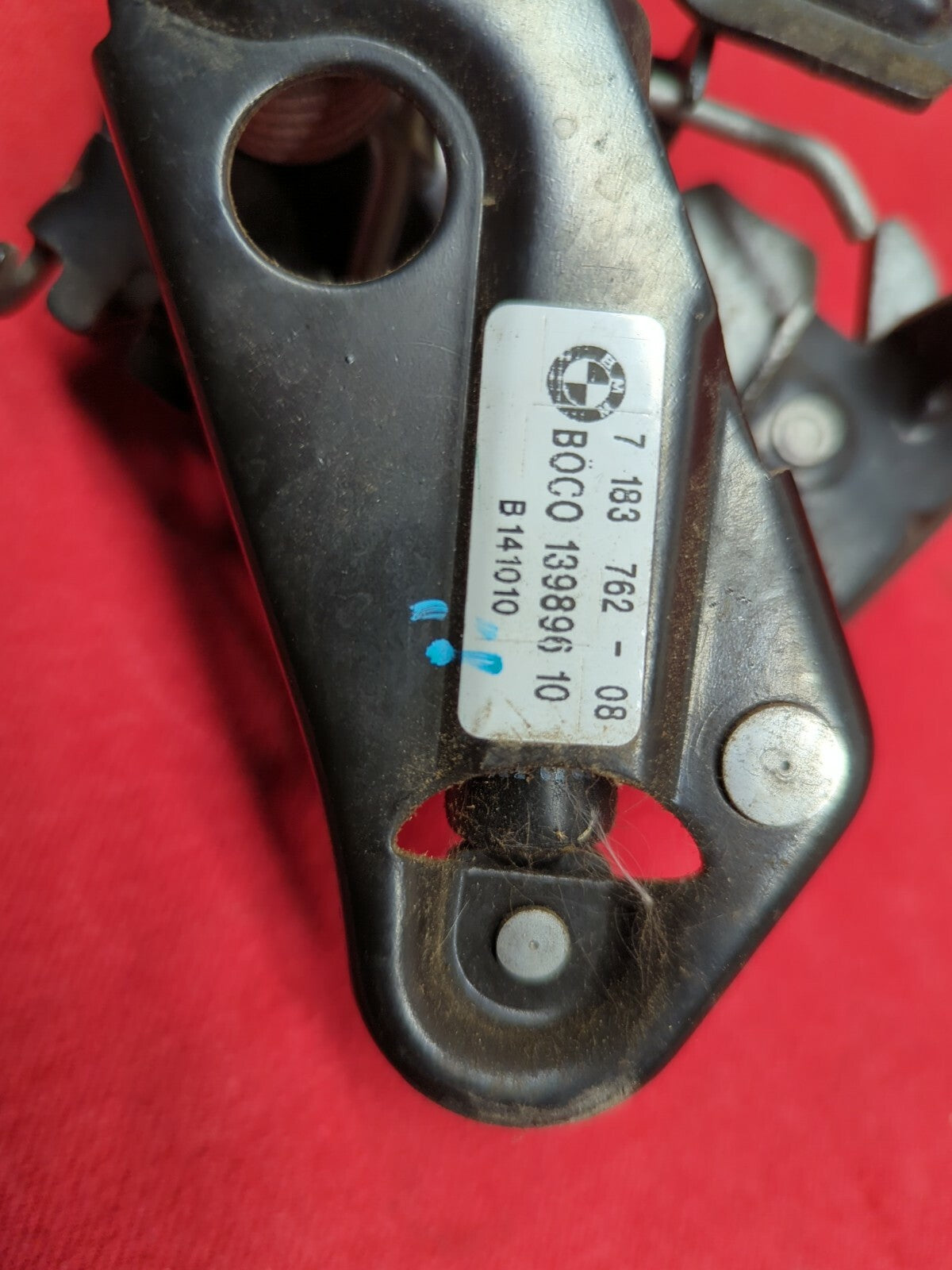 2009 - 2019 BMW Hood Bonnet Passive Latch Lock Actuator Assembly 7 183 762