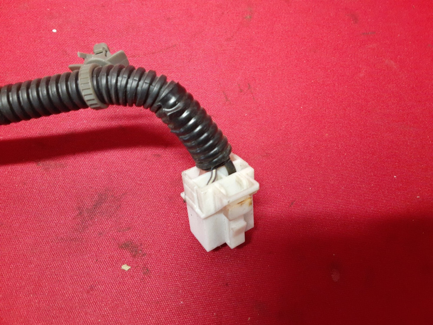2002 - 2004 Nissan Altima Trunk Lid Latch Lock Actuator 84631-8J000 PIGTAIL WIRE