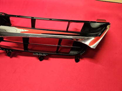 2015 2016 2017 Toyota Camry Grille W/o Pre-Crash - OEM Toyota - 53114-06061-B