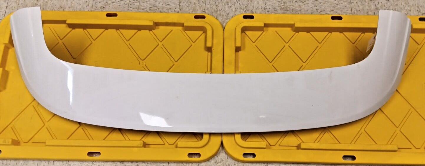 2012 - 2018 Ford Focus HATCHBACK Liftgate Spoiler Wing - PNYW30 Oxford White