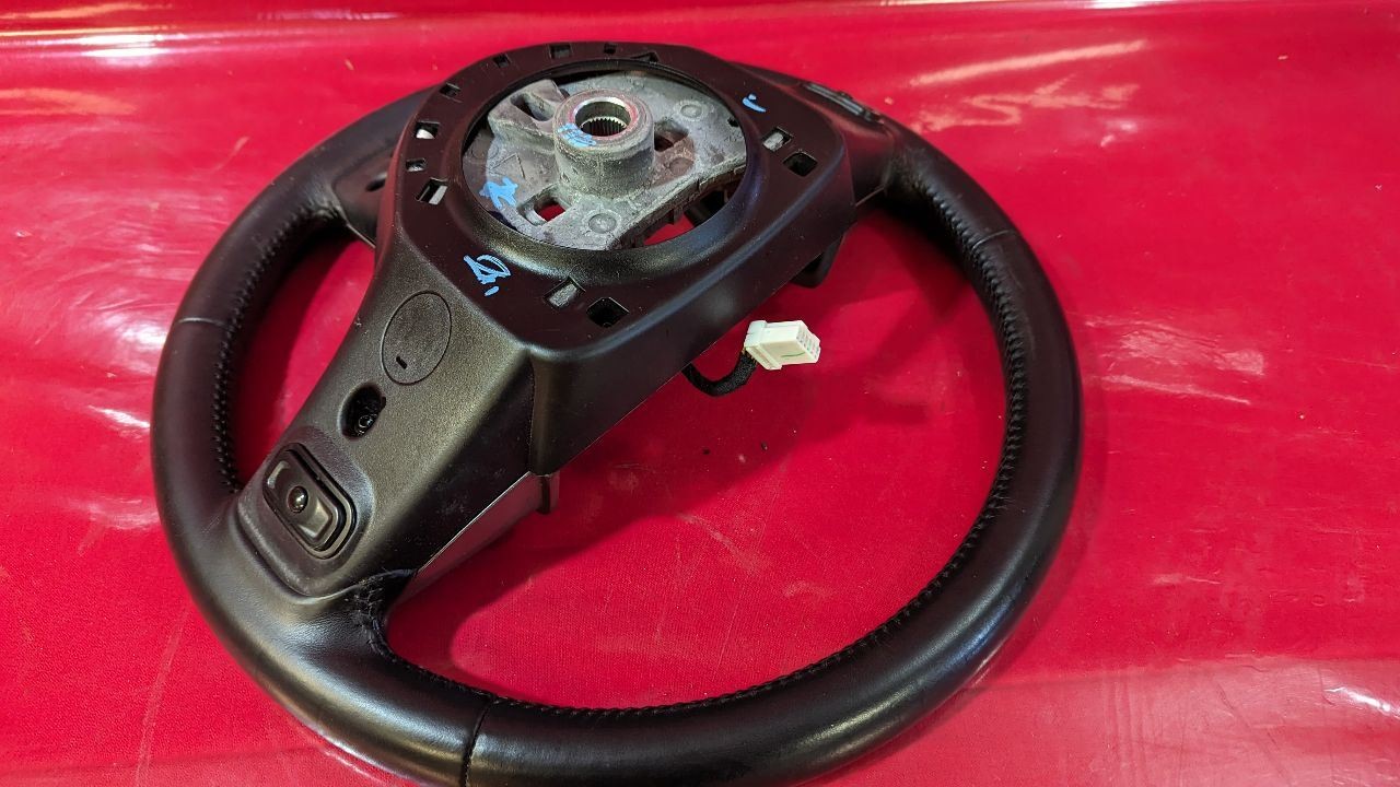 2012-2017 Dodge Journey Steering Wheel w/ Leather UConnect Cruise & Radio