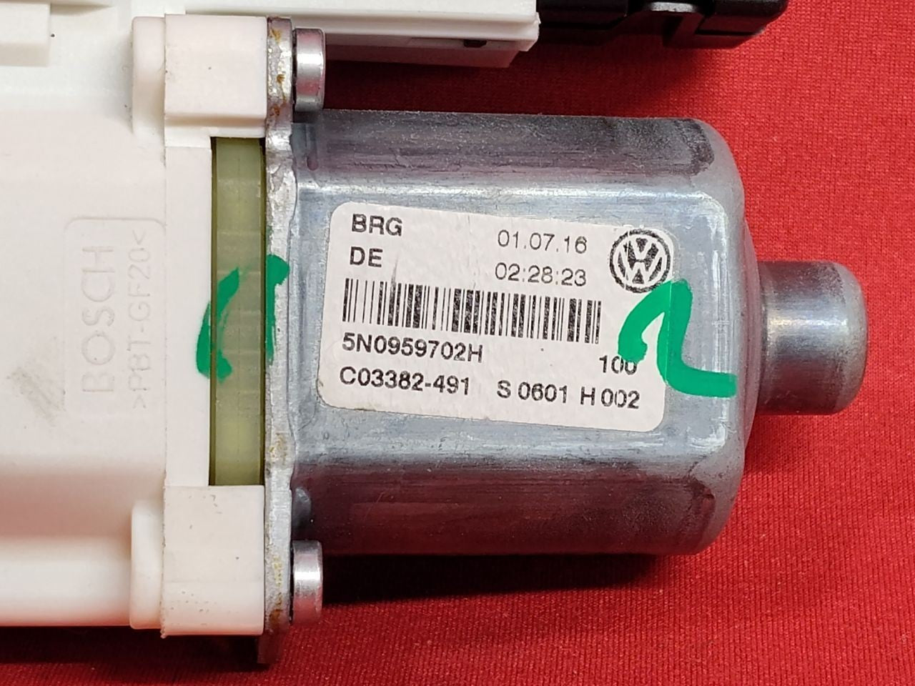 2012-2018 VW Volkswagen Tiguan FRONT RIGHT PASSENGER Door Power Window Motor