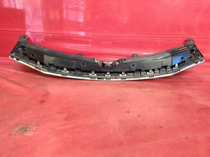 2008-2010 Honda Accord Front Bumper Grille Assembly w/ Emblem Chrome Trim