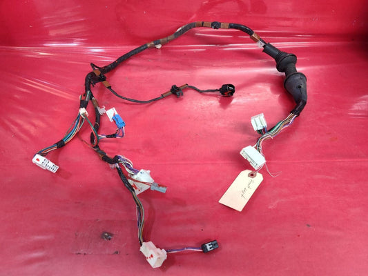 1997-1999 Lexus ES300 FRONT LEFT DRIVER Door Wiring Harness 82152-33700 
