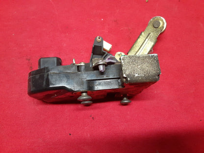 2002 - 2007 Jeep Liberty FRONT PASSENGER RIGHT Door Lock Latch Actuator