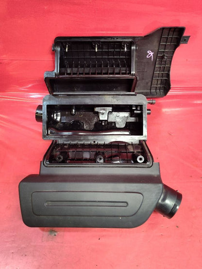 2018 2019 Fiat 500 Turbo 16v Engine Air Cleaner Filter Box 68230242AB
