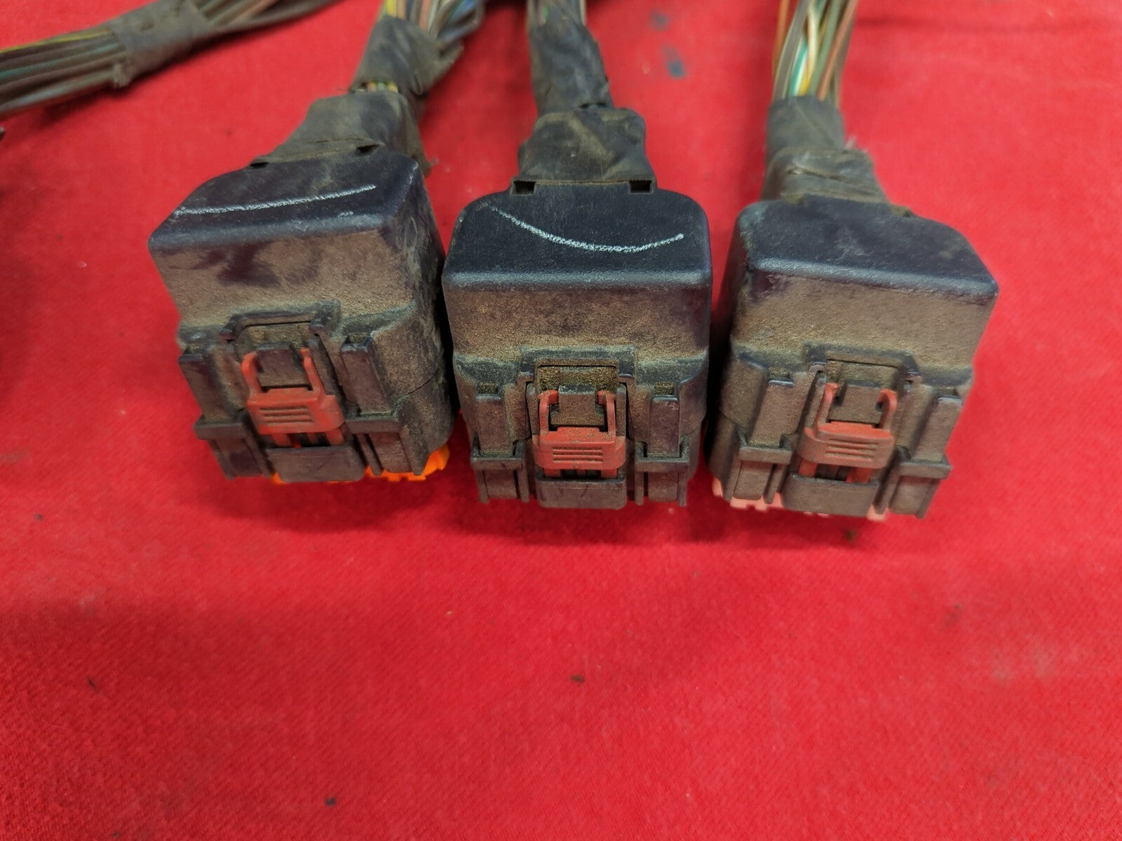 2004 Jeep Liberty 3.7L V6 Auto PCM ECU ECM PCU - PIGTAILS / CONNECTORS ONLY