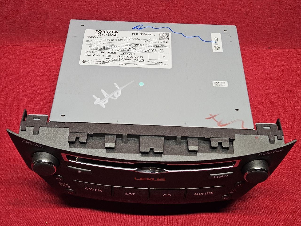 2010-2012 Lexus IS250 IS350 ISF Radio Stereo Unit P1839 w/ Sat / Nav / CD
