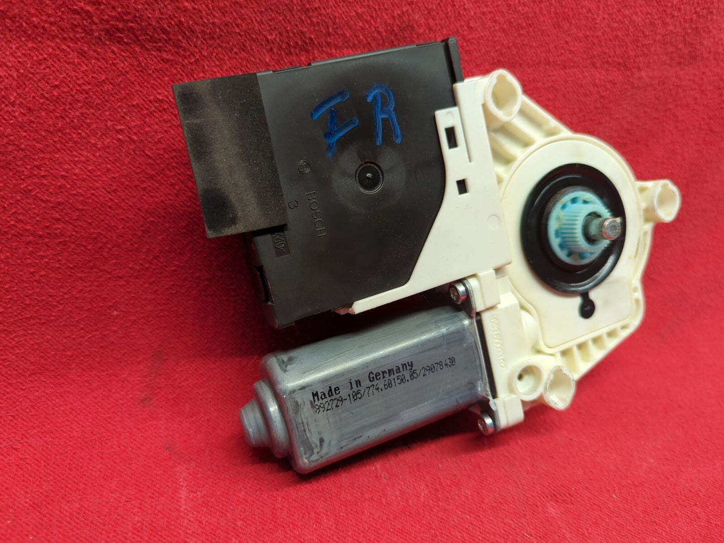 2007 VW Volkswagen Passat FRONT RIGHT PASSENGER Door Window Motor 1K0959792N