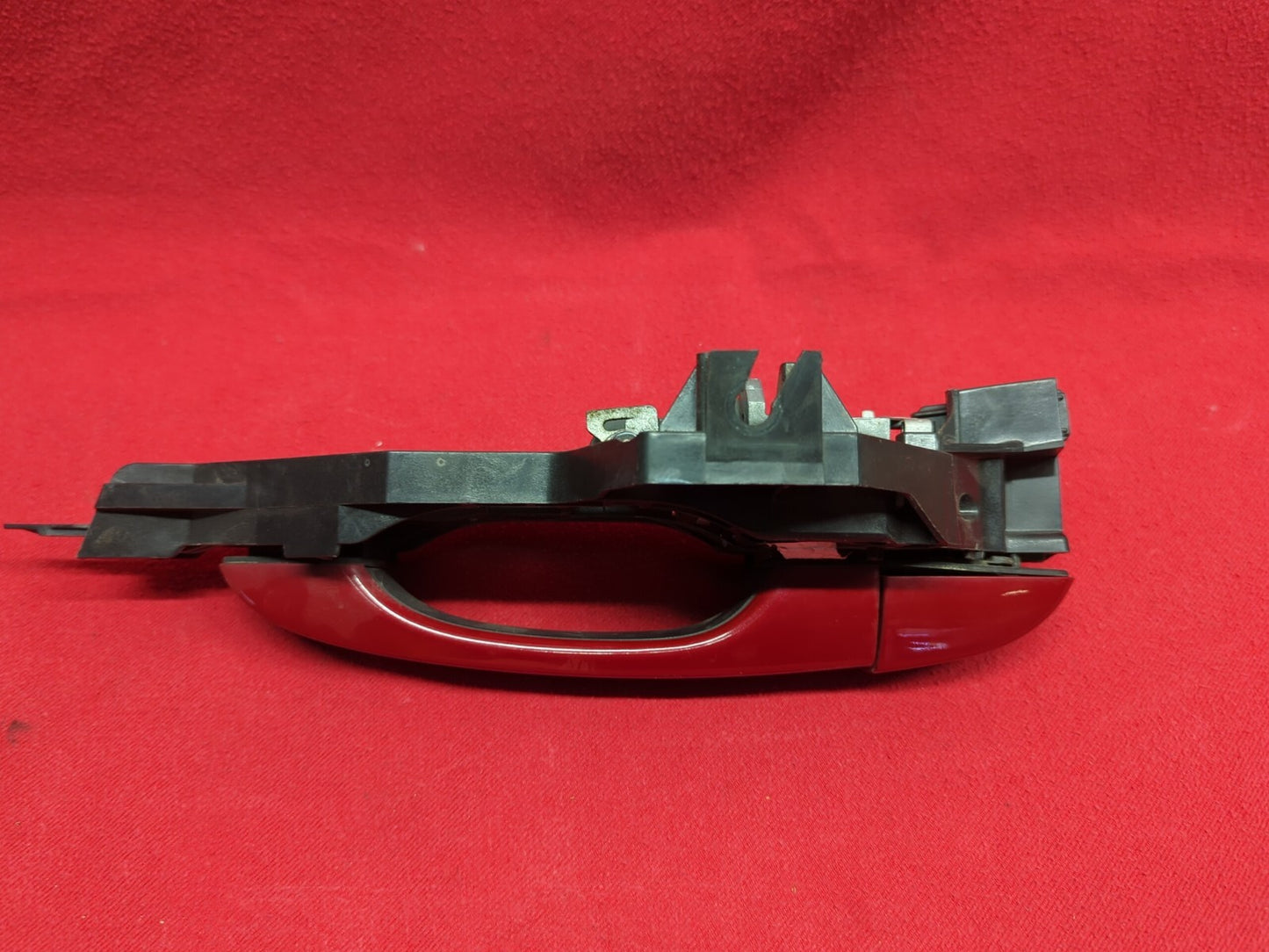2011 - 2019 Dodge Journey REAR RIGHT PASSENGER Door Handle Red Tri-Coat Pearl