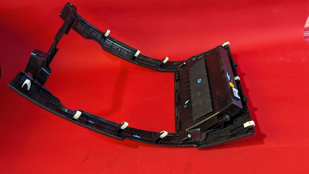 2011-2013 Kia Sorento Radio / Climate Control Dash Trim Bezel w/ Digital Clock