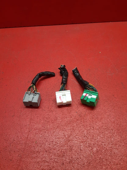2012 2013 Kia Soul Body Control Module BCM Unit Pigtails 95400-2K160