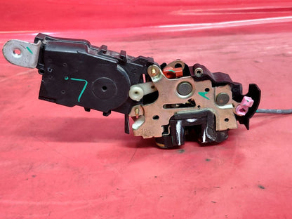 2000-2006 Subaru Wagon FRONT RIGHT PASSENGER Door Latch Power Lock Actuator 139k
