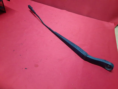 2010 - 2019 Lincoln MKT RIGHT PASSENGER  Side Wiper Arm  AE9Z-17526-A
