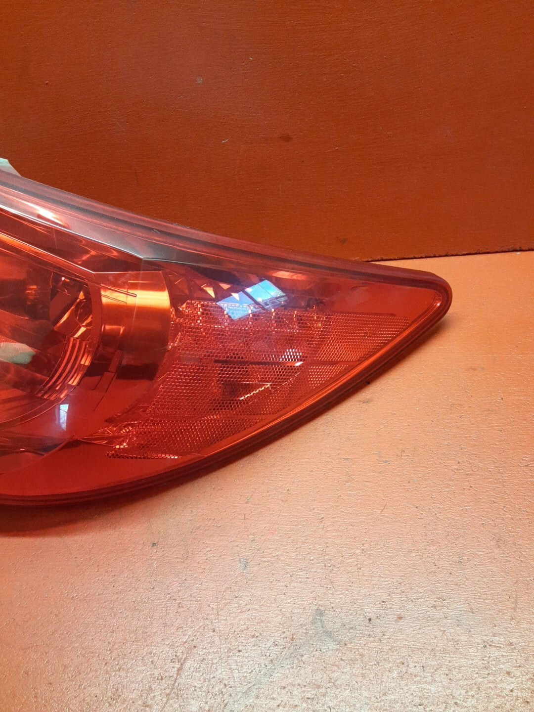 2009-2012 Chevrolet Traverse Right Pass Taillight Lamp 15912686