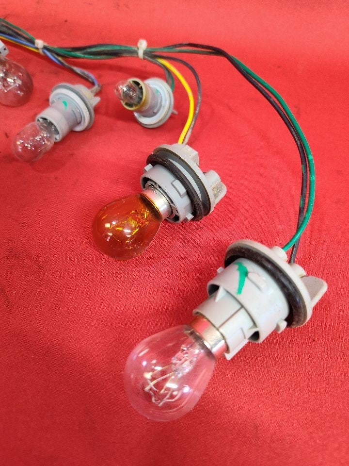 2012 2012 Kia Soul REAR Left or Right Tail Light Lamp Socket Wiring Harness