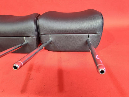 2010 2011 VW Tiguan 09-11 Eos FRONT Left Right Seat Headrest Set Leatherette Blk