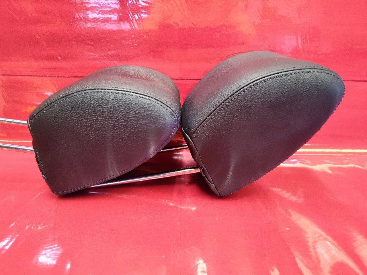 13-16 Hyundai Genesis Coupe FRONT Seat Headrest Left Right Set Black Leather