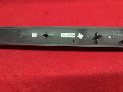 2010 - 2016  BMW 550I / 535I GT F07 - Driver Side Front Door - Interior Trim
