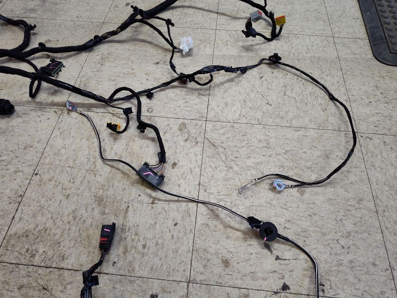 2013 Ford Focus ELECTRIC EV Instrument Panel Dash Wiring Harness w/ HID Lamps