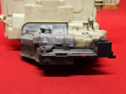 2007 - 2010 Audi Q7 Front Right Passenger Door Latch Lock Actuator 3C1-837-016-B