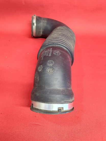 2013-2024 Dodge Ram Pickup 5.7L V8 Air Cleaner Box Intake Duct Tube 68090732AA 