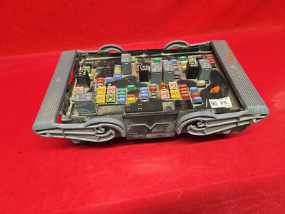 08-10 GM Chevrolet Tahoe Engine Harness Junction Fuse Relay Box [ Hybrid Model ]