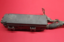 1999 - 2004 Jeep Grand Cherokee - Engine Bay Fuse /Relay / Junctiion Box / Block