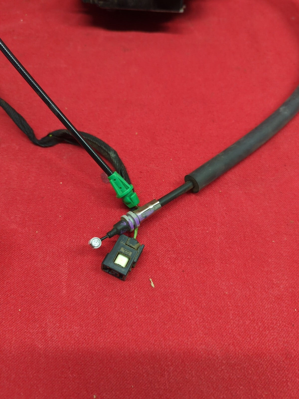 2011 - 2019 Dodge Journey FRONT RIGHT PASSENGER Door Latch Lock Actuator 