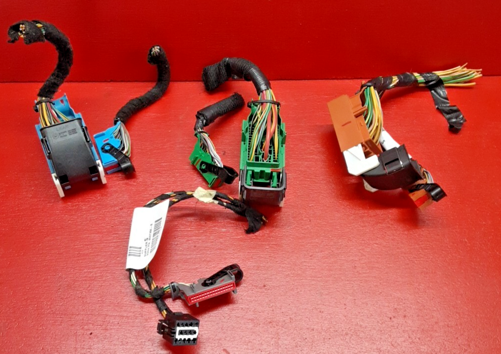 2004 Volvo S40 Fuse Relay Junction Block BCM Pigtails