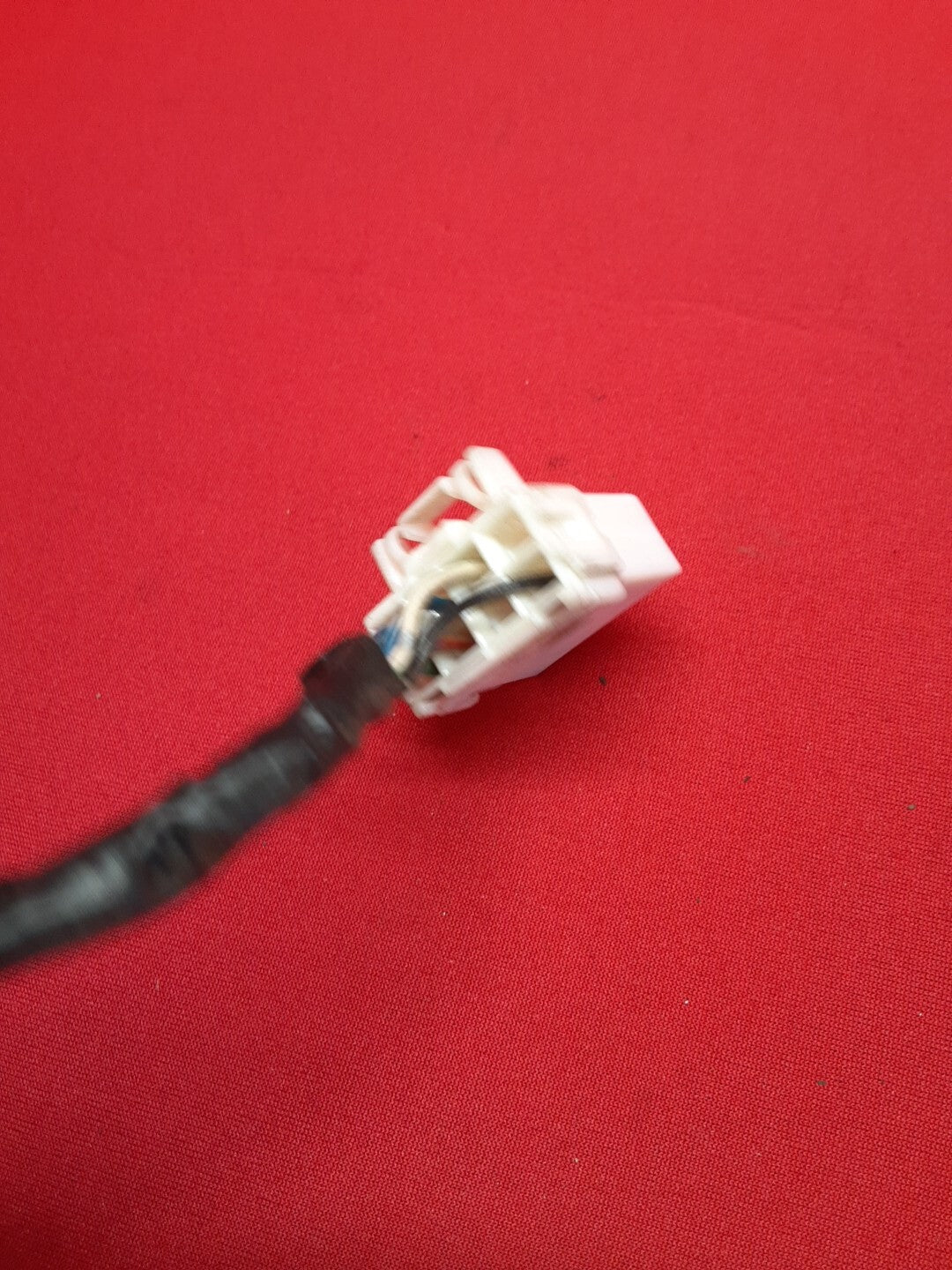 2001 Subaru Outback Key Warning Unit Module PIGTAIL 88013AE00A